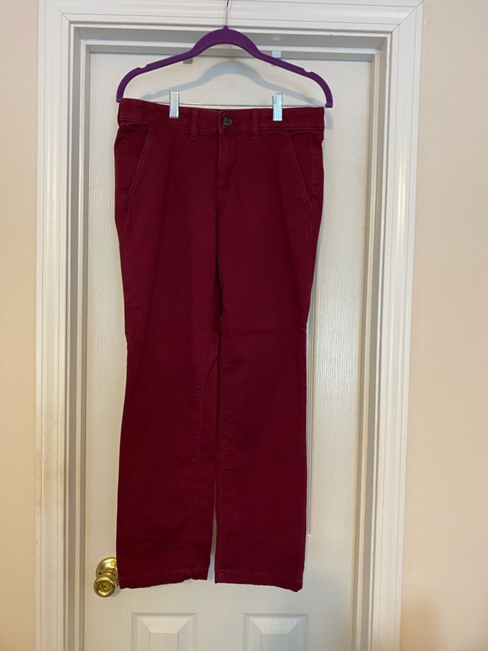 Women’s St. John's Bay Women's Burgundy‎ Straight Leg Trousers size 4